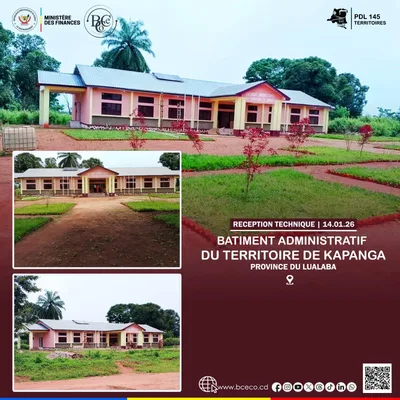 Construction du bâtiment administratif du territoire de Kapanga